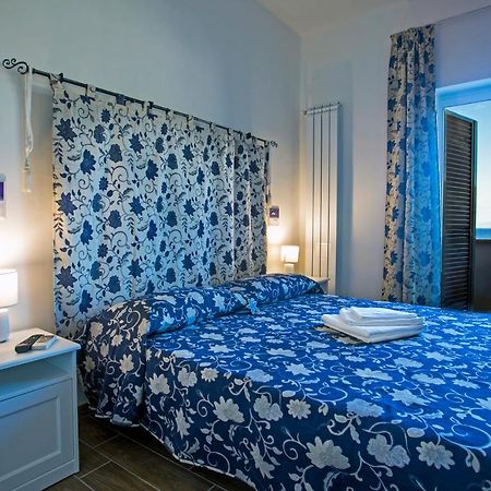 B&B Al Blu Gaeta Bagian luar foto