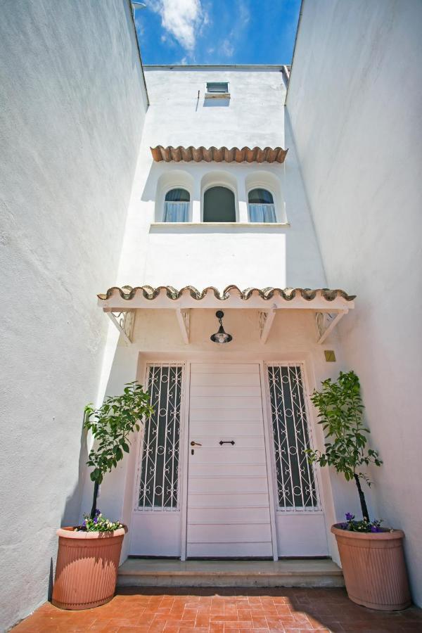 B&B Al Blu Gaeta Bagian luar foto